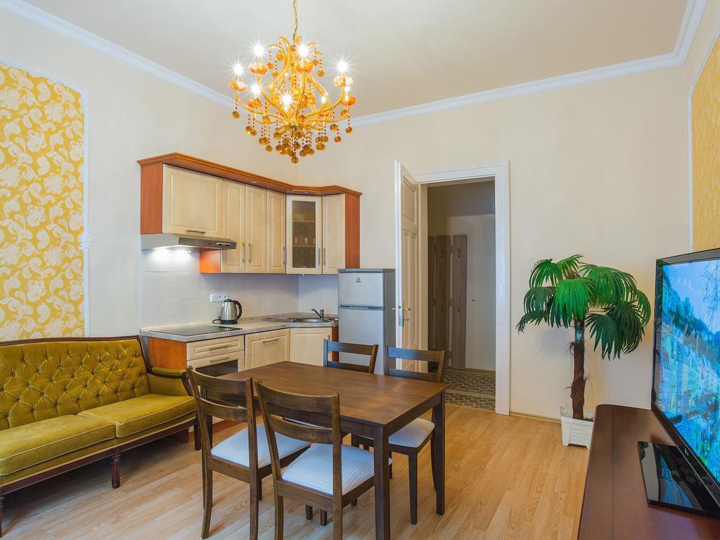 Lyra Apartments Karlovy Vary Chambre photo
