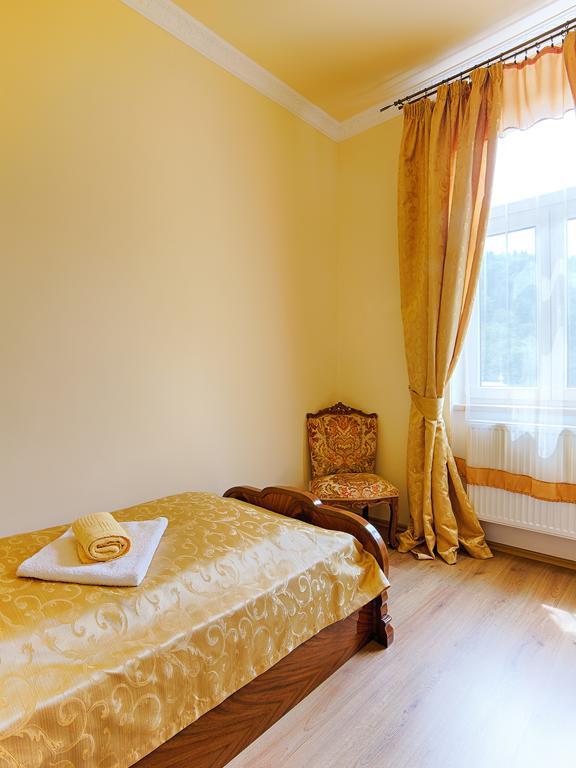 Lyra Apartments Karlovy Vary Chambre photo