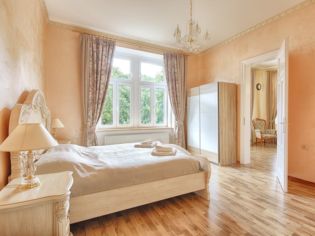 Lyra Apartments Karlovy Vary Extérieur photo